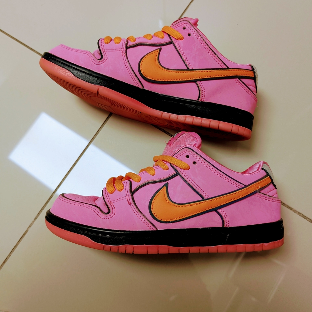 Nike Kids Pink and Orange Sneakers